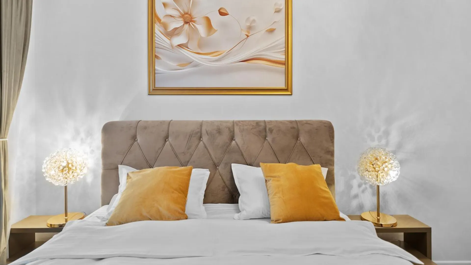 Stylish Gold Accents Apartamento Bucareste Roménia