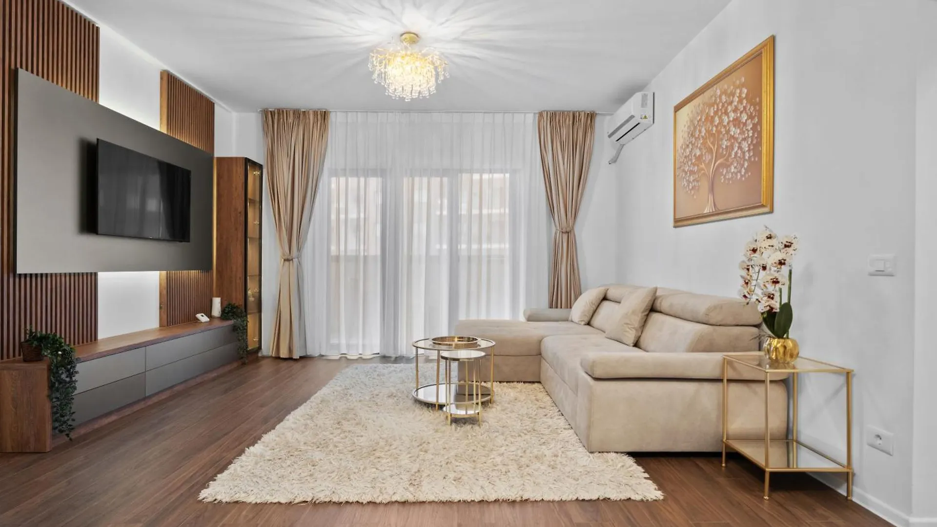Stylish Gold Accents Apartamento Bucareste